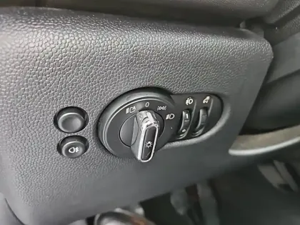 Photo 42 Mini Mini Hatch 5 Portes One 102 ch