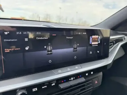 Photo 17 Opel Grandland  1.2 Turbo Hybrid 145 ch e-DCT6