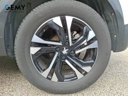 Photo 10 Peugeot 2008  PureTech 130 S&S EAT8