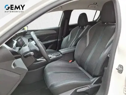 Photo 42 Peugeot 308  PureTech 130ch S&S BVM6