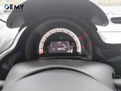 Photo 12 Renault Twingo  III SCe 65