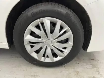 Photo 15 Peugeot 208  BLUEHDI 100 S&S BVM6