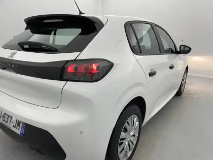 Photo 29 Peugeot 208  BLUEHDI 100 S&S BVM6