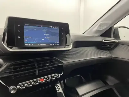 Photo 26 Peugeot 208  BLUEHDI 100 S&S BVM6