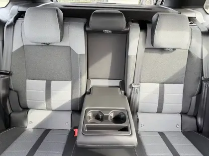 Photo 16 Opel Grandland  1.2 Turbo Hybrid 145 ch e-DCT6