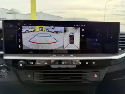 Photo 33 Opel Grandland  1.2 Turbo Hybrid 145 ch e-DCT6