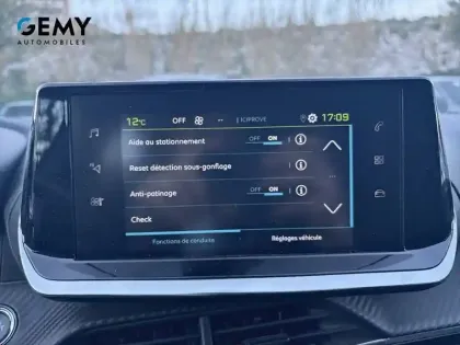 Photo 11 Peugeot 208  Electrique 50 kWh 136ch