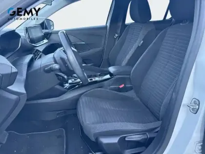 Photo 8 Peugeot 208  Electrique 50 kWh 136ch