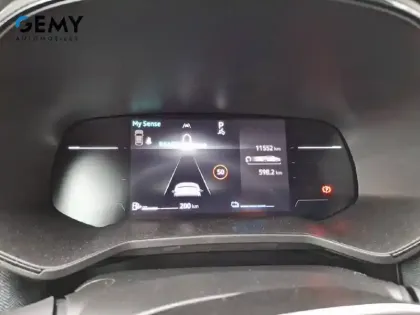 Photo 23 Renault Clio  E-Tech full hybrid 145 ch GSR2