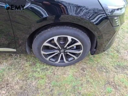 Photo 14 Renault Clio  E-Tech full hybrid 145 ch GSR2