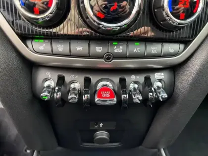 Photo 17 Mini Mini Countryman 178 ch ALL4 BVA8