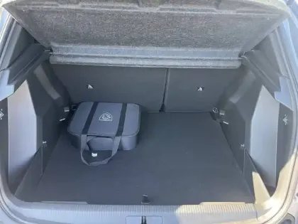 Photo 25 Peugeot 2008  Electrique 50 kWh 136 ch