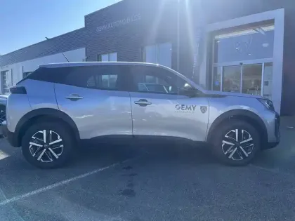 Photo 7 Peugeot 2008  Electrique 50 kWh 136 ch