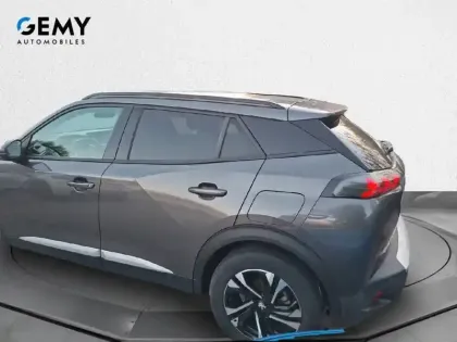 Photo 6 Peugeot 2008  PureTech 130 S&S BVM6