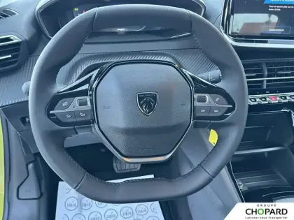 Photo 16 Peugeot 208  Hybrid 110 e-DCS6