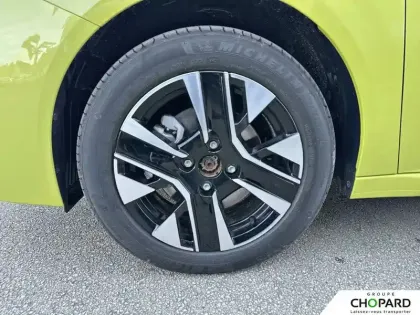 Photo 11 Peugeot 208  Hybrid 110 e-DCS6