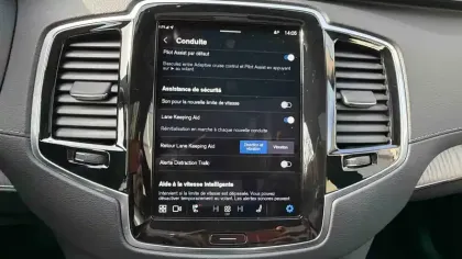 Photo 12 Volvo Xc90  T8 AWD Hybride Rechargeable 455 ch Geartronic 8 7pl