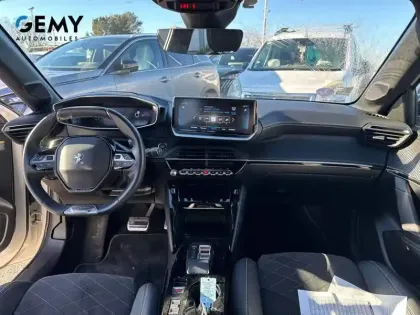 Photo 7 Peugeot 208  PureTech 130 S&S EAT8