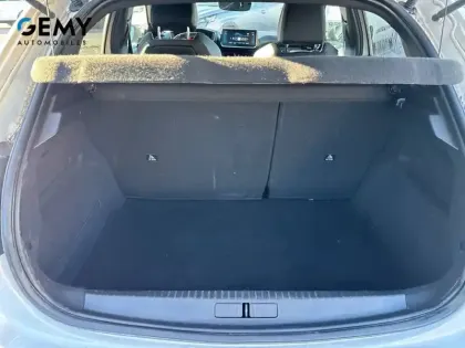 Photo 51 Peugeot 208  PureTech 130 S&S EAT8