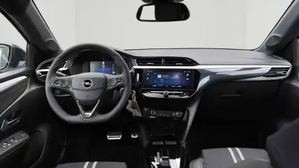 Photo 25 Opel Corsa  1.2 Turbo Hybrid 110 ch e-DCT6