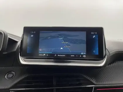 Photo 19 Peugeot 2008  PureTech 130 S&S EAT8