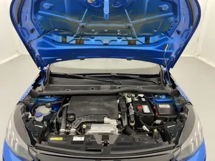 Photo 20 Peugeot 2008  PureTech 130 S&S EAT8