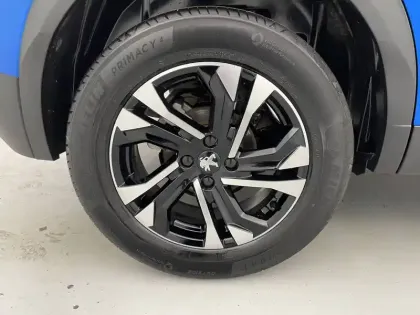 Photo 18 Peugeot 2008  PureTech 130 S&S EAT8