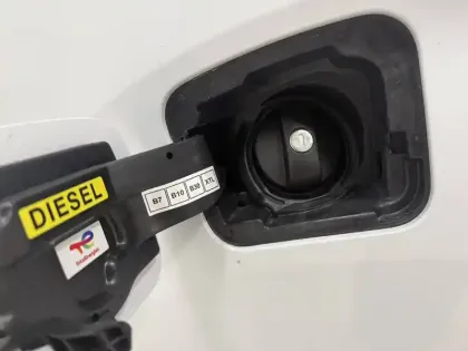 Photo 7 Opel Vivaro  FGN DIESEL 120 CH M MANUELLE