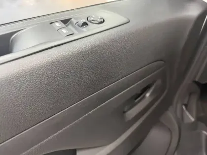 Photo 20 Opel Vivaro  FGN DIESEL 120 CH M MANUELLE