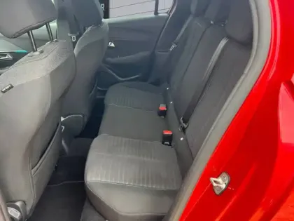 Photo 53 Peugeot 208  PureTech 100 S&S BVM6