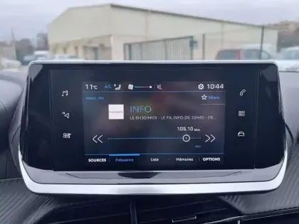 Photo 12 Peugeot 208 Gén. II Ph1 NG Style 5