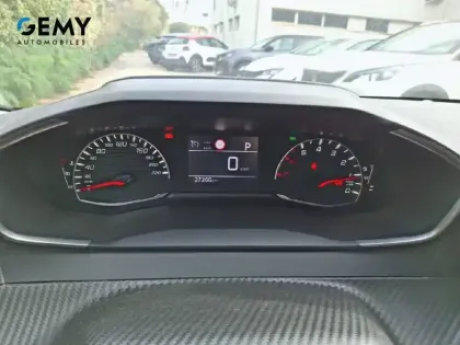 Photo 12 Peugeot 208  PureTech 100 S&S EAT8