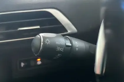 Photo 22 Peugeot 3008  Puretech 130ch S&S EAT8