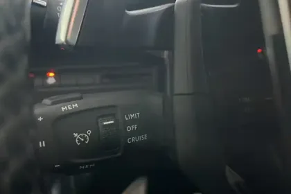 Photo 23 Peugeot 3008  Puretech 130ch S&S EAT8