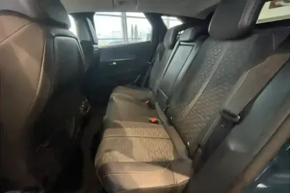 Photo 13 Peugeot 3008  Puretech 130ch S&S EAT8