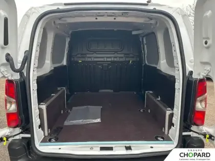 Photo 5 Peugeot Partner  FOURGON M DIESEL 130 CH AUT.