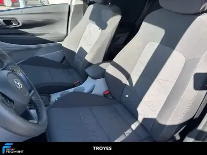Photo 10 Hyundai Bayon 1.0 T-GDi 100 DCT-7 Hybrid 48V Intuitive