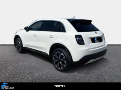 Photo 6 Fiat 600 1.2 Hybrid 100ch DCT6 La Prima