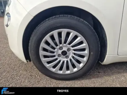 Photo 12 Fiat 500 Gén. II Ph1 MY22 Action 3