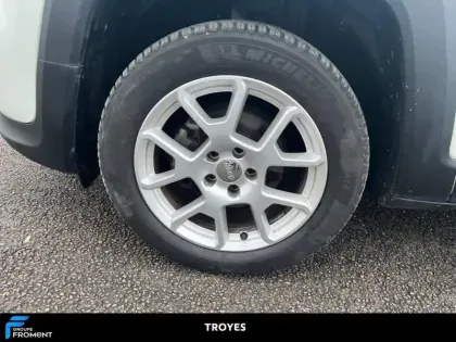 Photo 12 Jeep Renegade 1.0 Turbo T3 120 ch BVM6 Limited