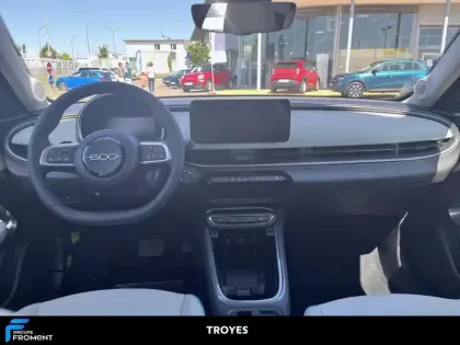 Photo 7 Fiat 600 1.2 Hybrid 100ch DCT6 La Prima