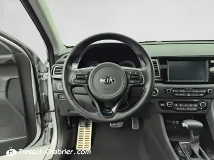 Photo 11 Kia Niro  1.6 GDi Hybride 141 ch DCT6 Premium