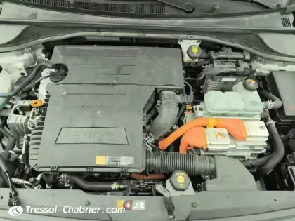 Photo 6 Kia Niro  1.6 GDi Hybride 141 ch DCT6 Premium