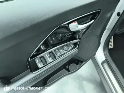 Photo 19 Kia Niro  1.6 GDi Hybride 141 ch DCT6 Premium