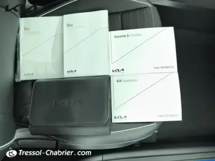 Photo 15 Kia Rio  1.0 T-GDi 100 ch BVM6 GT-Line
