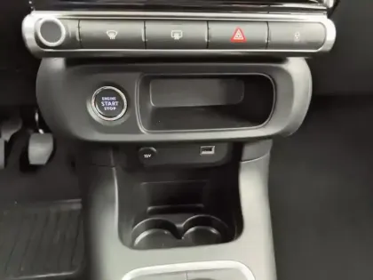 Photo 12 Citroën C3  PureTech 83 S&S BVM5 Shine