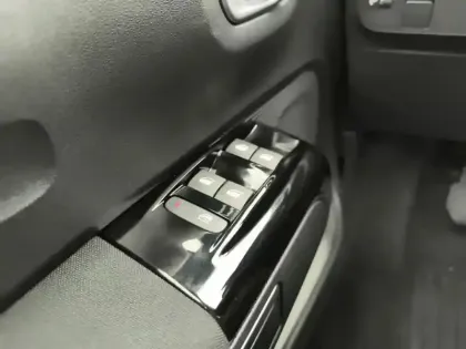 Photo 19 Citroën C3  PureTech 83 S&S BVM5 Shine