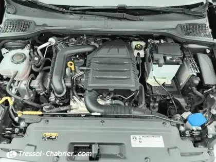 Photo 6 Seat Arona  1.0 EcoTSI 95 ch Start/Stop BVM5 Urban Sport Line