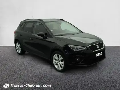Photo 28 Seat Arona  1.0 EcoTSI 95 ch Start/Stop BVM5 Urban Sport Line