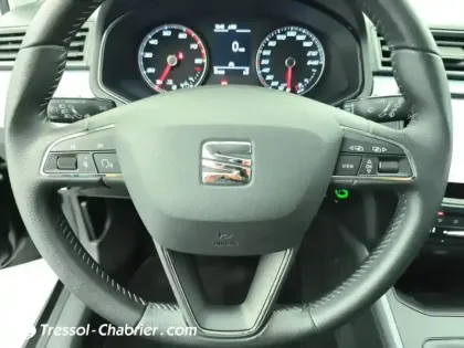 Photo 18 Seat Arona  1.0 EcoTSI 95 ch Start/Stop BVM5 Urban Sport Line